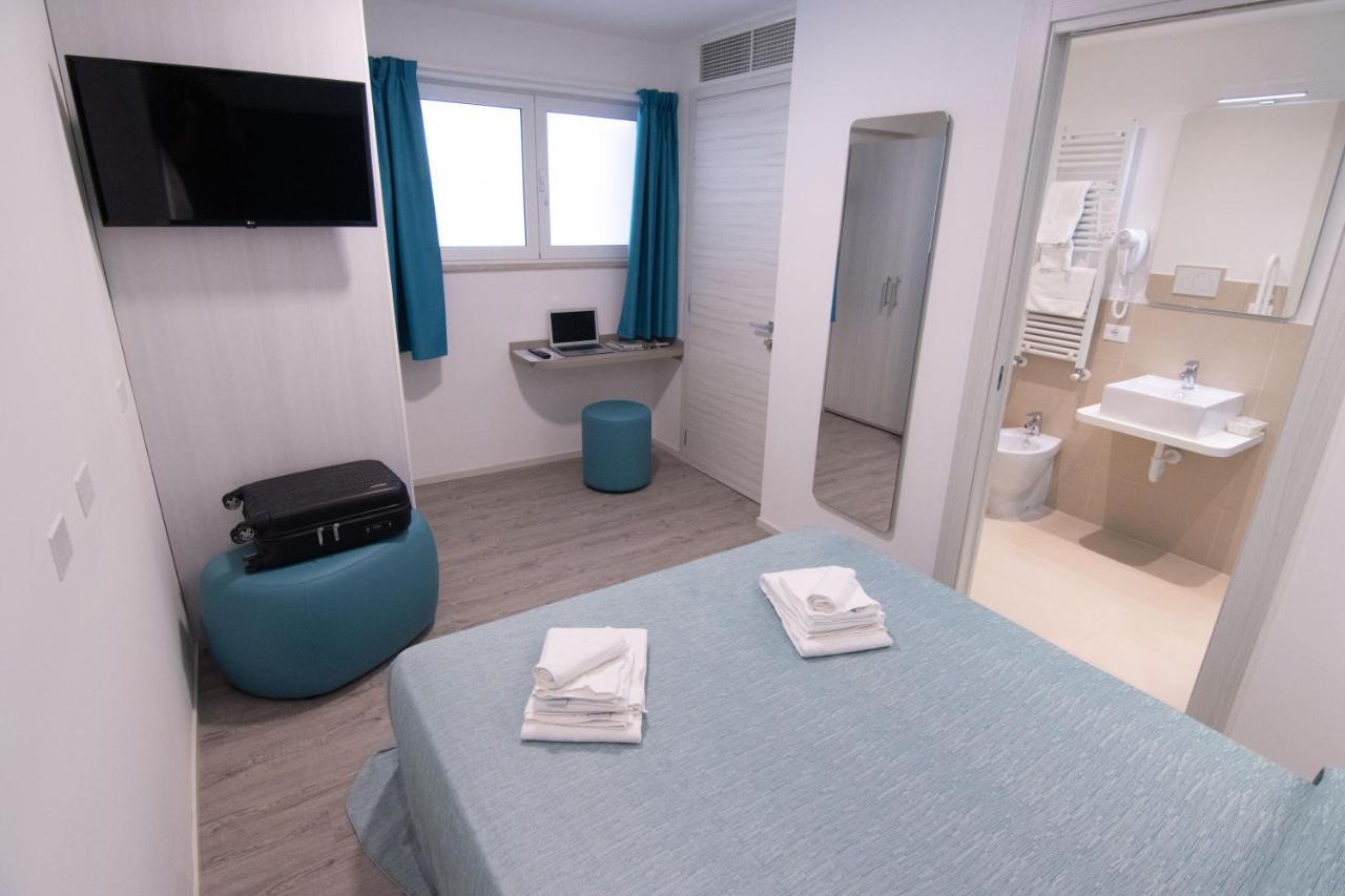 Hotel Adria Beach Rimini Exterior foto