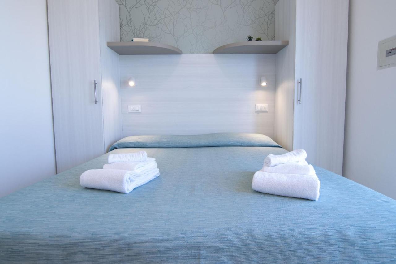 Hotel Adria Beach Rimini Exterior foto